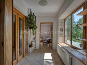 Prodej vícegeneračního domu, Mnichovice, Nad rybníkem, 312 m2