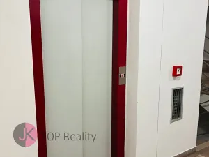 Pronájem bytu 1+1, Praha - Žižkov, Husitská, 34 m2