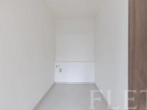 Pronájem bytu 1+kk, Praha - Třebonice, Thomasova, 33 m2