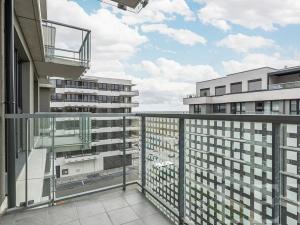 Pronájem bytu 1+kk, Praha - Třebonice, Thomasova, 33 m2