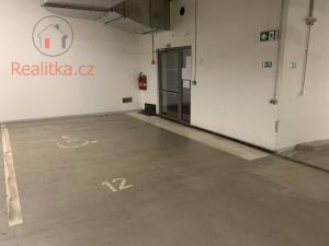 Prodej garážového stání, Brno, Božetěchova, 18 m2