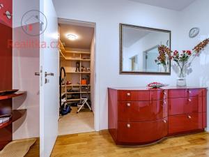 Prodej bytu 2+kk, Praha - Žižkov, Havlíčkovo náměstí, 60 m2