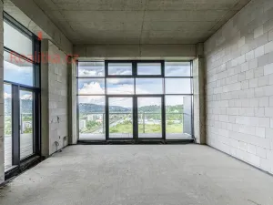 Prodej atypického bytu, Praha - Modřany, Československého exilu, 124 m2