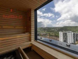 Prodej atypického bytu, Praha - Modřany, Československého exilu, 124 m2