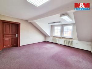 Pronájem kanceláře, Karlovy Vary - Rybáře, Sokolovská, 22 m2