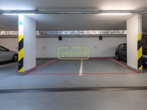 Prodej garážového stání, Praha, náměstí Přátelství, 12 m2