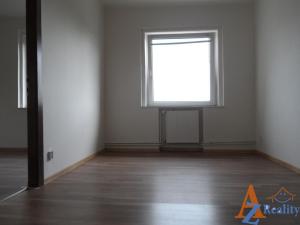 Pronájem bytu 3+1, Chomutov, Dobrovského, 80 m2