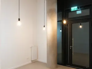 Pronájem obchodního prostoru, Praha - Vysočany, Kolbenova, 25 m2