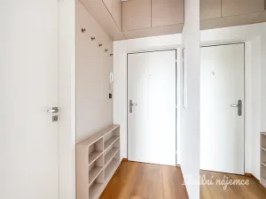 Pronájem bytu 1+kk, Praha - Třeboradice, U Slaviborského dvora, 26 m2