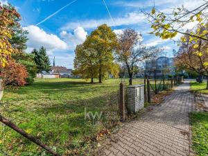 Prodej pozemku pro bydlení, Praha - Kbely, Hrušovická, 985 m2