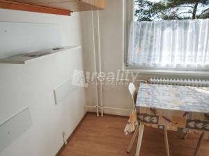 Pronájem bytu 1+1, Náměšť nad Oslavou, 33 m2