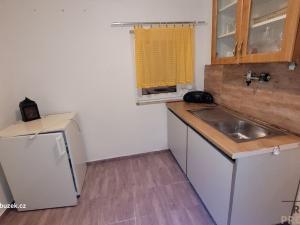 Pronájem chaty, Šternberk, 40 m2