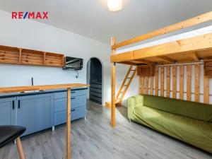 Prodej bytu 1+kk, Praha - Hlubočepy, Pod Žvahovem, 17 m2