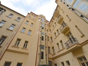 Pronájem bytu 2+kk, Praha - Nové Město, Soukenická, 67 m2