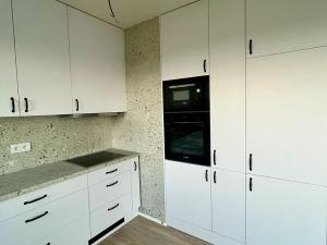 Pronájem bytu 3+kk, Praha - Hlubočepy, Fabiánové, 67 m2