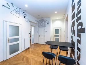 Pronájem kanceláře, Praha - Vinohrady, Mánesova, 261 m2