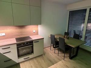 Pronájem bytu 3+kk, Liberec, Na Perštýně, 70 m2