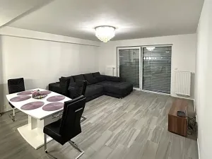 Pronájem bytu 3+kk, Plzeň, Poděbradova, 95 m2