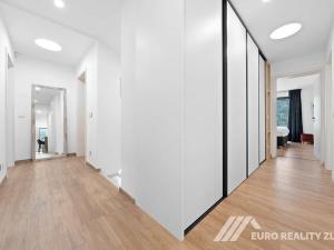 Prodej rodinného domu, Zlín, Mezihoří, 350 m2