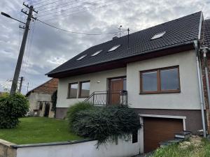 Prodej rodinného domu, Šardice, 300 m2