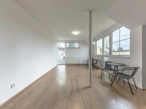 Prodej rodinného domu, Praha - Klánovice, Jeníkovická, 260 m2
