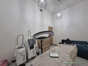 Pronájem obchodního prostoru, Praha - Vysočany, bratří Dohalských, 233 m2