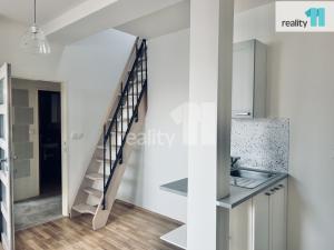 Pronájem bytu 3+kk, Praha - Ruzyně, Drnovská, 56 m2