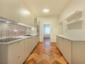 Pronájem bytu 3+1, Praha - Braník, Na Mlejnku, 70 m2