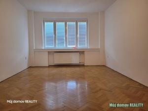 Pronájem bytu 4+1, Praha - Smíchov, Stroupežnického, 140 m2