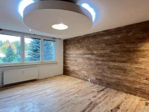 Prodej bytu 3+kk, Třinec, Topolová, 70 m2