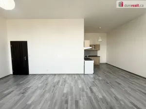 Pronájem bytu 2+kk, Modlany, 83 m2