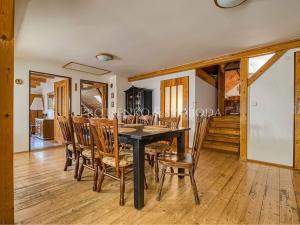 Prodej apartmánu, Dalečín, 536 m2