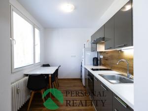 Prodej bytu 3+1, Písek - Budějovické Předměstí, nábřeží 1. máje, 66 m2