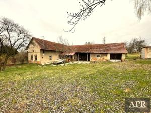 Prodej rodinného domu, Svárov, 200 m2