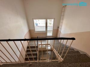 Pronájem bytu 1+1, Loket, Sportovní, 35 m2