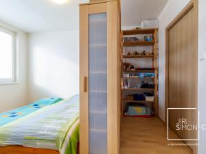 Prodej bytu 1+kk, Praha - Řepy, Laudova, 37 m2