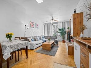 Prodej bytu 3+1, Praha - Horní Počernice, Běchorská, 66 m2