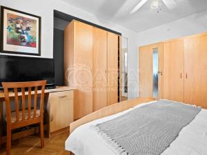 Prodej bytu 3+1, Praha - Horní Počernice, Běchorská, 66 m2