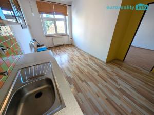 Pronájem bytu 2+kk, Plzeň, Masarykova, 43 m2