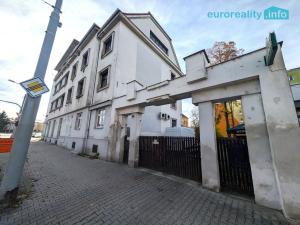 Pronájem bytu 2+kk, Plzeň, Masarykova, 43 m2