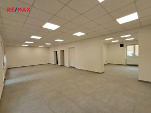 Pronájem obchodního prostoru, Praha - Řepy, Karlovarská, 90 m2