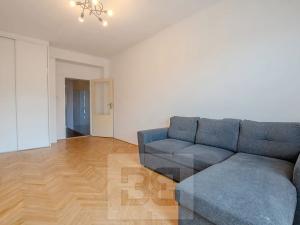 Pronájem bytu 2+1, Praha - Holešovice, Dělnická, 44 m2