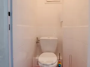 Pronájem bytu 2+1, Praha - Holešovice, Dělnická, 44 m2