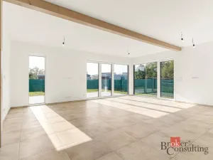 Prodej rodinného domu, Milovice - Mladá, Tyršova, 160 m2