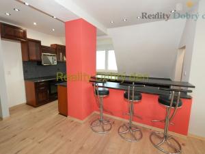 Pronájem atypického bytu, Opava, Bochenkova, 178 m2