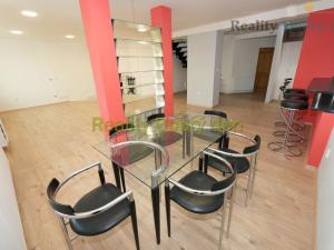 Pronájem bytu 4+kk, Opava, Bochenkova, 178 m2