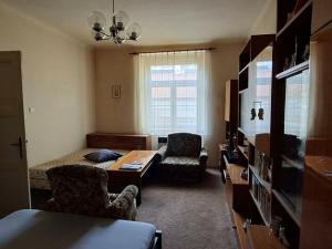 Prodej bytu 1+1, Praha - Holešovice, Dělnická, 55 m2