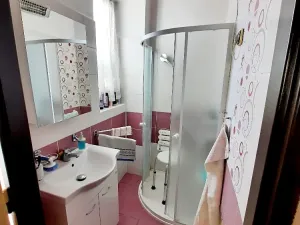 Prodej rodinného domu, Horní Beřkovice, Podřipská, 280 m2