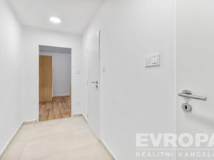 Prodej bytu 3+kk, Úsobí, 64 m2