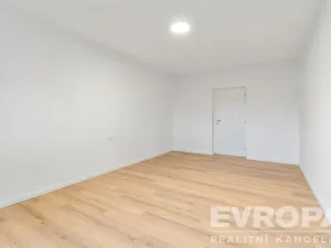 Prodej bytu 3+kk, Úsobí, 64 m2
